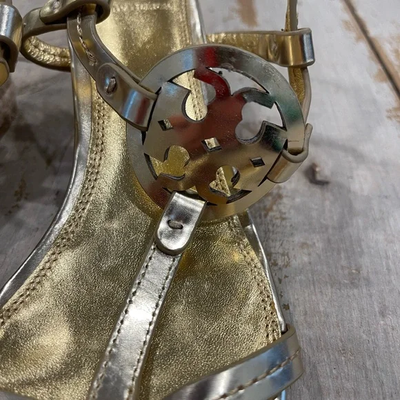 Tory Burch gold heels/sandals - size 7 - no box - Picture 2 of 5